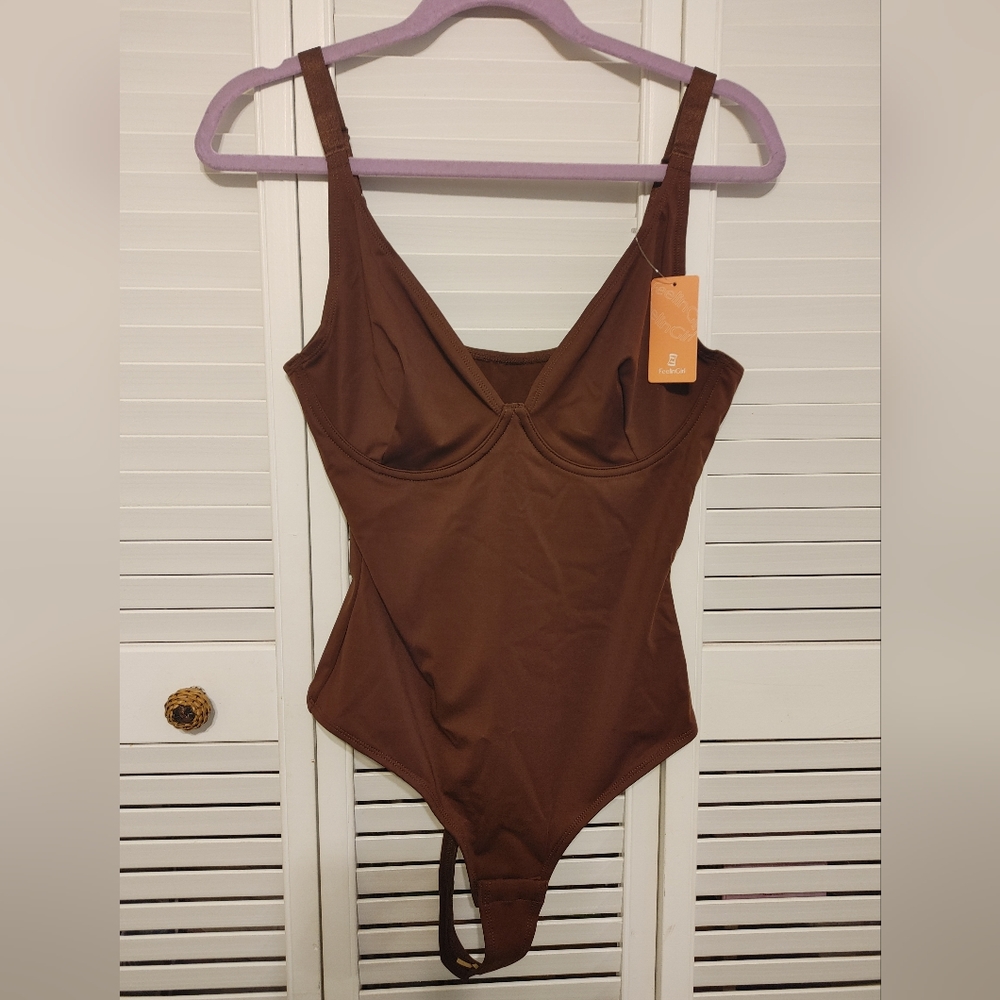 Feelin Girl NWT Underwired Thong Shapewear